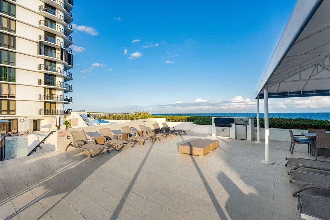 033-250SouthOceanBoulevard-BocaRaton-FL-