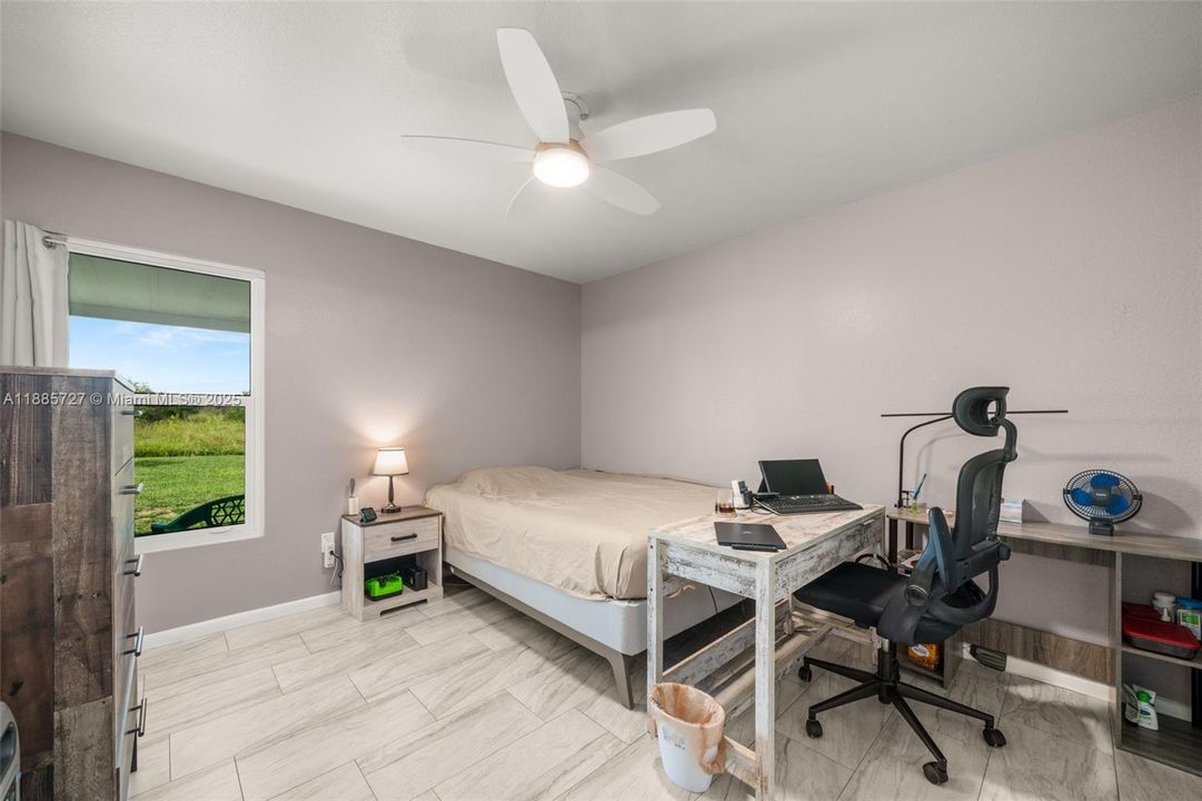 En Venta: $199,900 (3 camas, 2 baños, 0 Pies cuadrados)