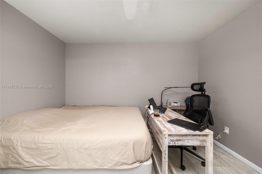 En Venta: $199,900 (3 camas, 2 baños, 0 Pies cuadrados)