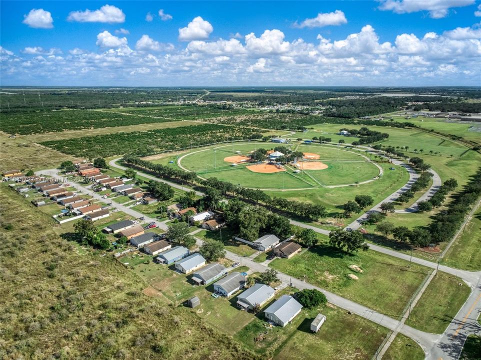 En Venta: $199,900 (3 camas, 2 baños, 0 Pies cuadrados)