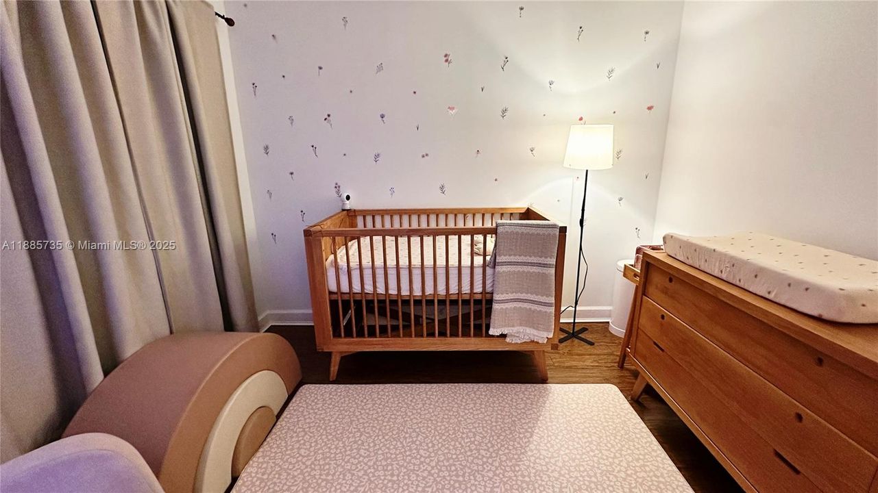 Activo con contrato: $3,390 (3 camas, 2 baños, 1744 Pies cuadrados)