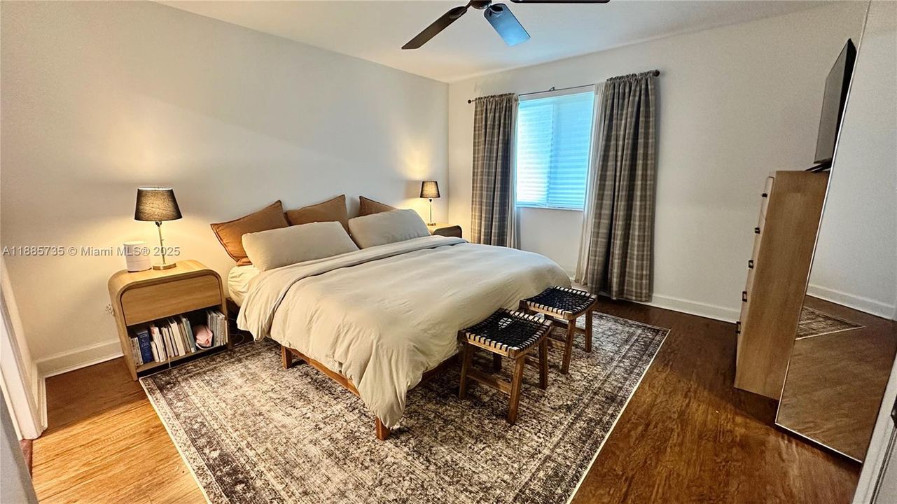 Activo con contrato: $3,390 (3 camas, 2 baños, 1744 Pies cuadrados)