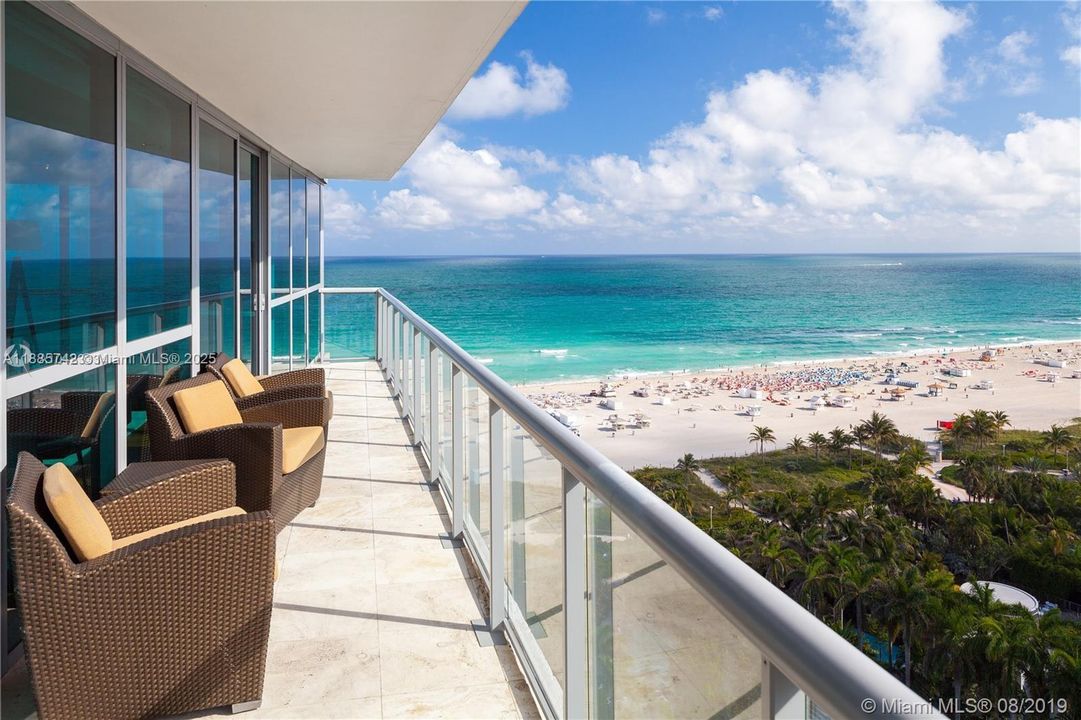 Recently Rented: $31,500 (2 beds, 2 baths, 1242 Square Feet)