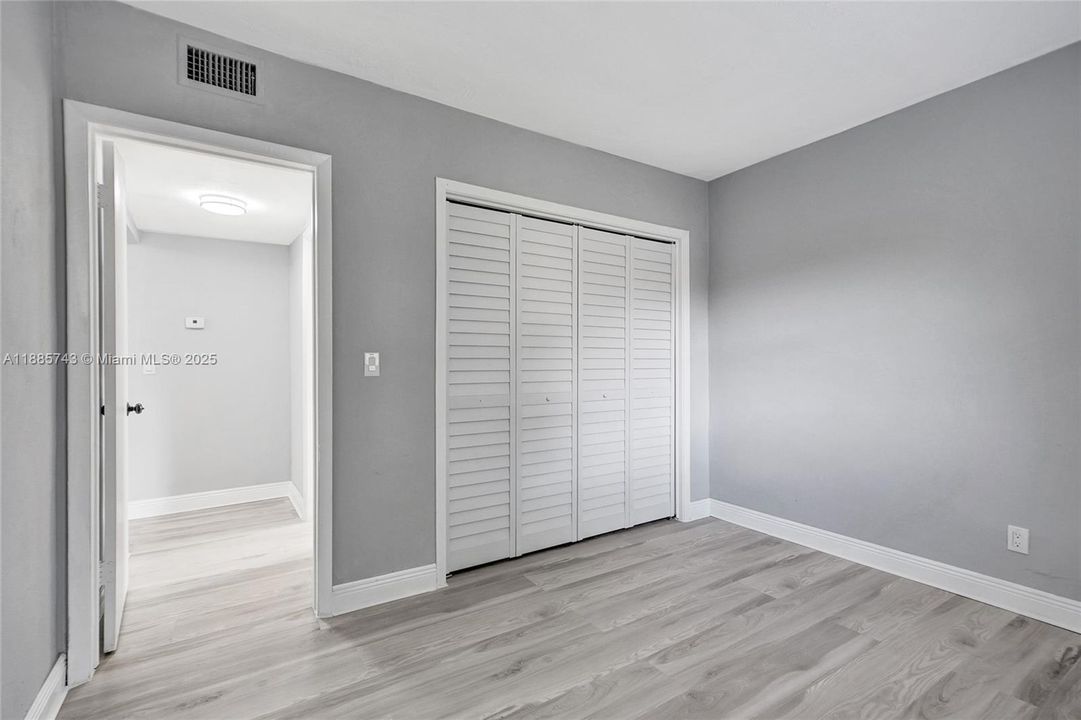 En Venta: $919,500 (0 camas, 0 baños, 905 Pies cuadrados)