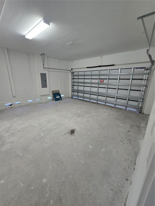 出租: $4,800 (4 贝兹, 3 浴室, 0 平方英尺)