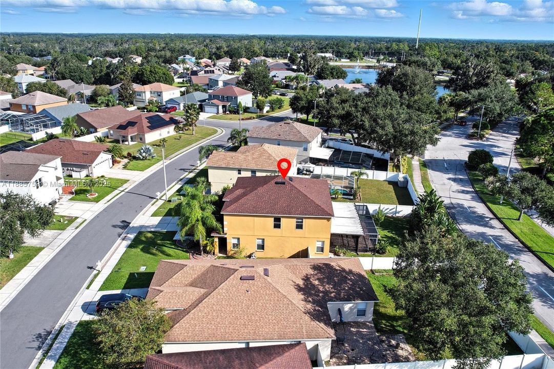 На продажу: $389,000 (4 спален, 2 ванн, 3314 Квадратных фут)