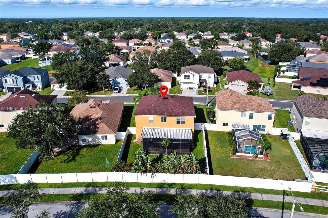 На продажу: $389,000 (4 спален, 2 ванн, 3314 Квадратных фут)