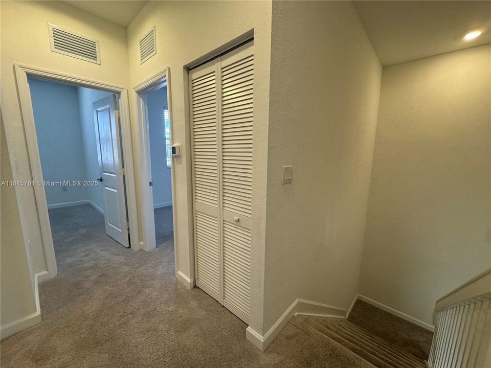 Недавно арендовано: $2,349 (3 спален, 2 ванн, 1483 Квадратных фут)