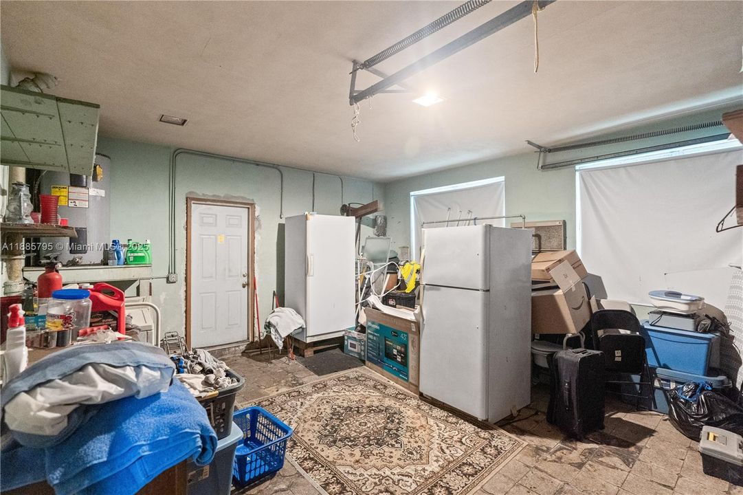 Active With Contract: $475,000 (4 beds, 3 baths, 2193 Square Feet)