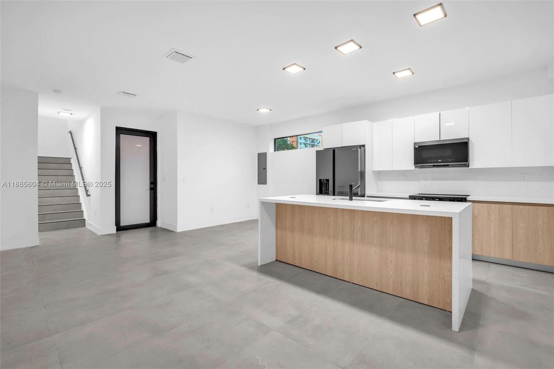 For Sale: $1,500,000 (0 beds, 0 baths, 0 Square Feet)