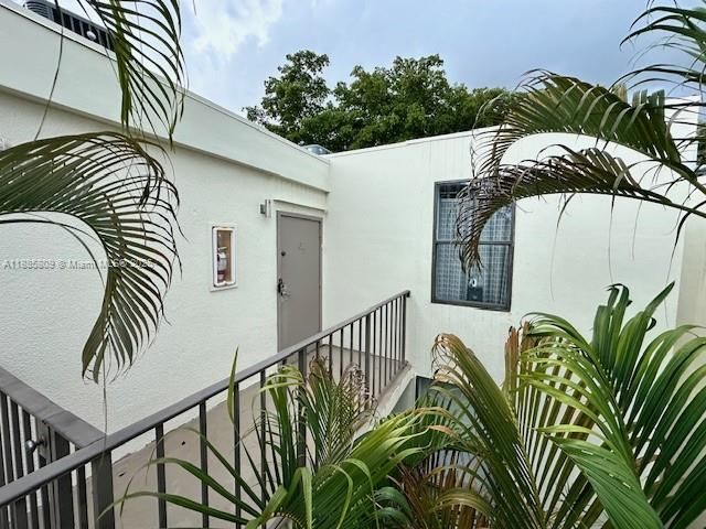 En Venta: $279,000 (3 camas, 2 baños, 1330 Pies cuadrados)