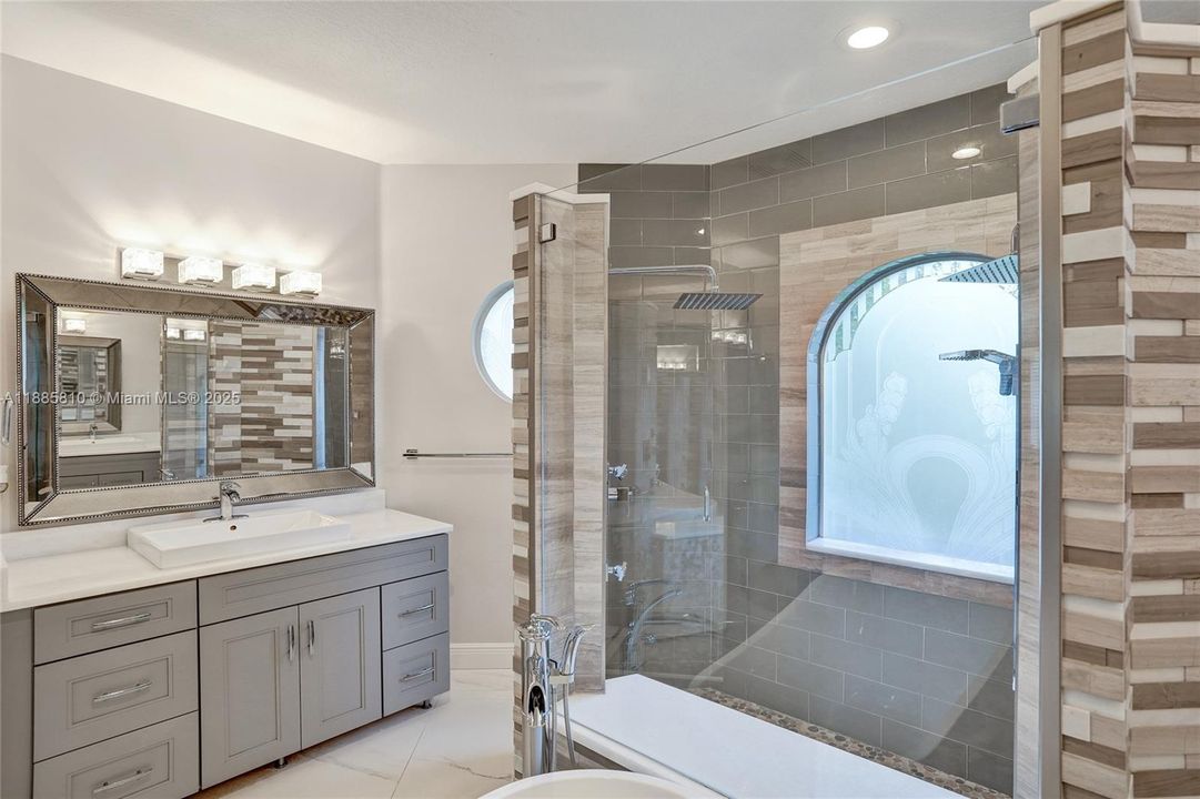 待售: $1,149,900 (5 贝兹, 3 浴室, 2942 平方英尺)