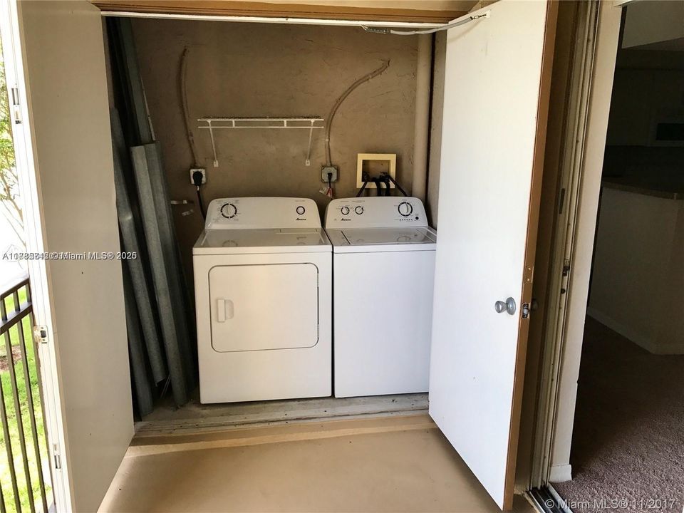 最近租的: $2,300 (2 贝兹, 2 浴室, 1130 平方英尺)