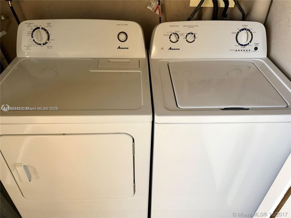 最近租的: $2,300 (2 贝兹, 2 浴室, 1130 平方英尺)