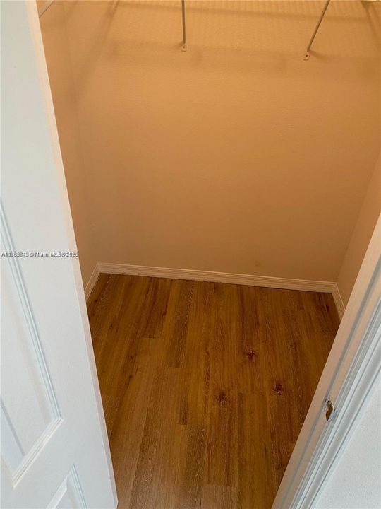 Second Bed Walking C;loset