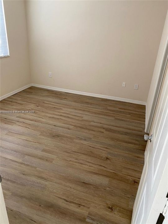 最近租的: $2,300 (2 贝兹, 2 浴室, 1130 平方英尺)