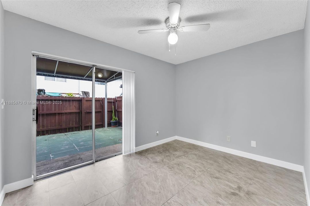 For Sale: $465,000 (3 beds, 2 baths, 1365 Square Feet)