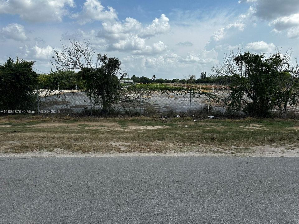 For Sale: $1,650,000 (0 beds, 0 baths, 0 Square Feet)