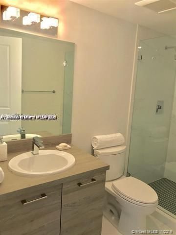 For Sale: $890,000 (2 beds, 3 baths, 1314 Square Feet)