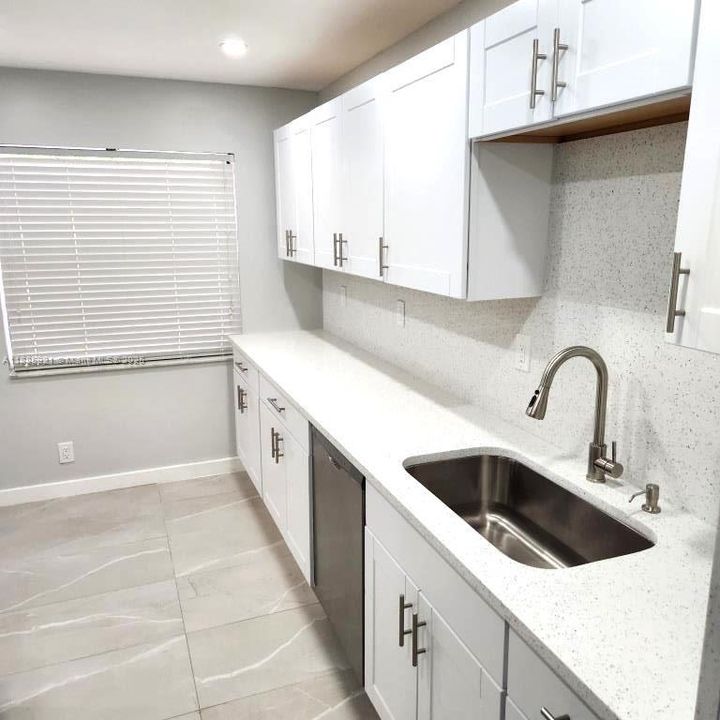 En Venta: $227,500 (2 camas, 2 baños, 972 Pies cuadrados)