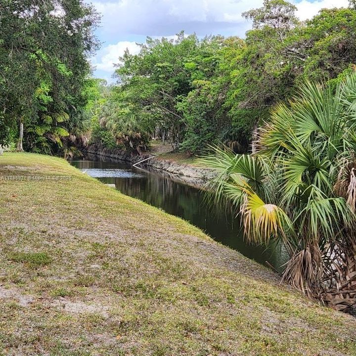 En Venta: $227,500 (2 camas, 2 baños, 972 Pies cuadrados)