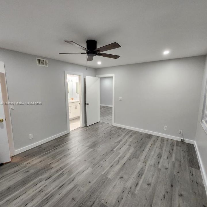 En Venta: $227,500 (2 camas, 2 baños, 972 Pies cuadrados)