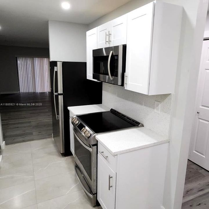 En Venta: $227,500 (2 camas, 2 baños, 972 Pies cuadrados)