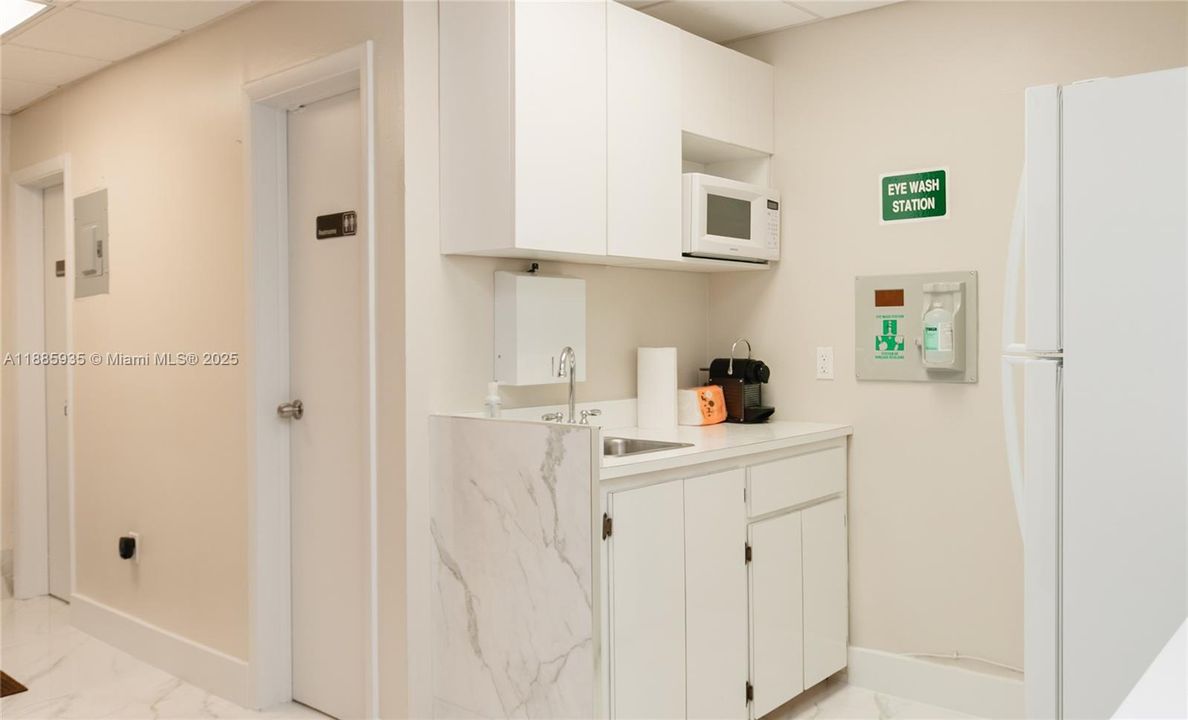 For Rent: $650 (0 beds, 0 baths, 0 Square Feet)