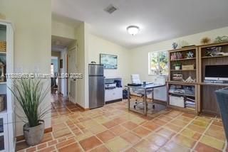 На продажу: $749,000 (2 спален, 2 ванн, 0 Квадратных фут)