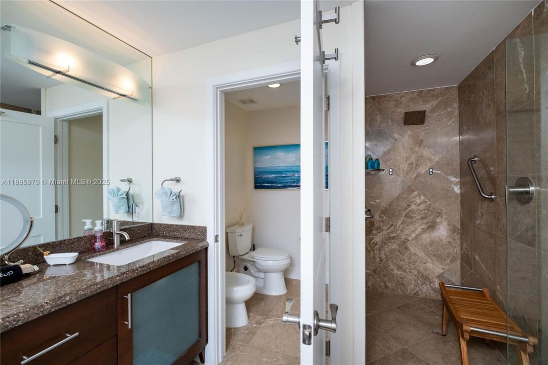 На продажу: $2,149,999 (5 спален, 3 ванн, 2635 Квадратных фут)