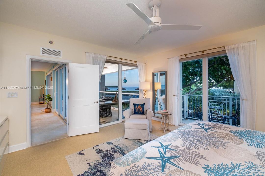 На продажу: $2,149,999 (5 спален, 3 ванн, 2635 Квадратных фут)