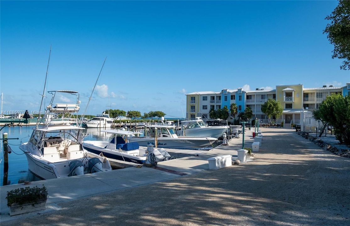 На продажу: $2,149,999 (5 спален, 3 ванн, 2635 Квадратных фут)