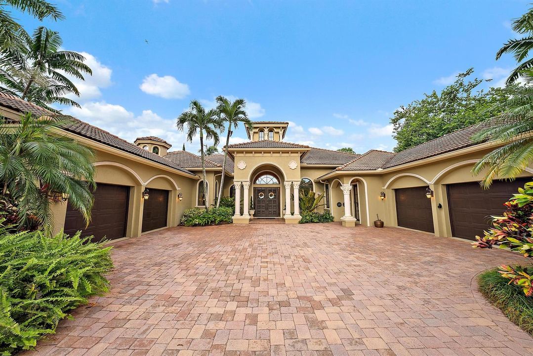 7730 Woodsmuir Drive