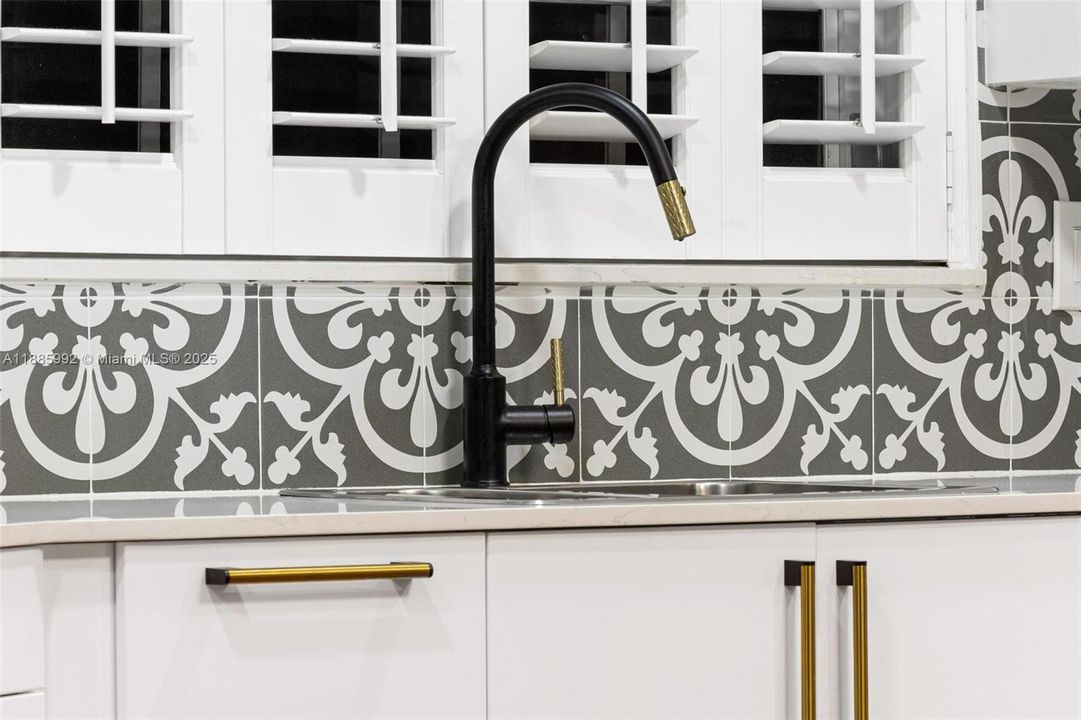 待售: $1,630,000 (3 贝兹, 2 浴室, 1888 平方英尺)