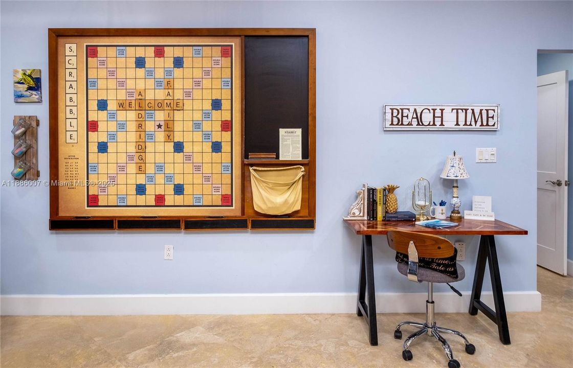 For Sale: $1,800,000 (3 beds, 2 baths, 1876 Square Feet)