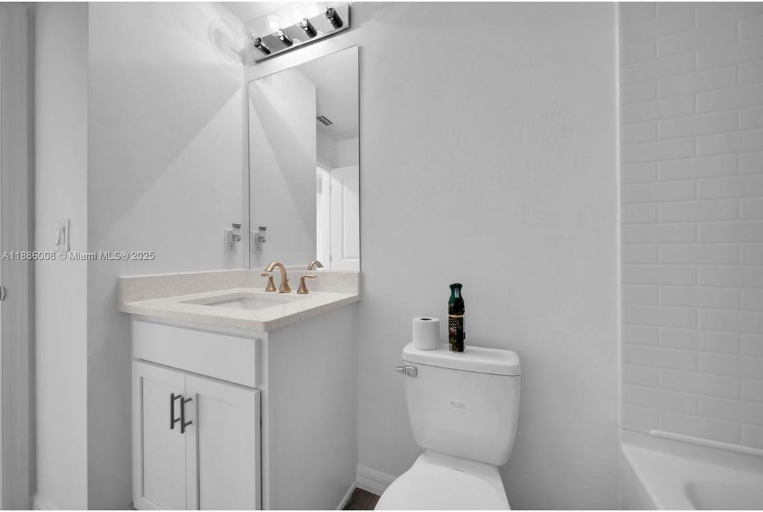 待售: $284,500 (3 贝兹, 2 浴室, 0 平方英尺)