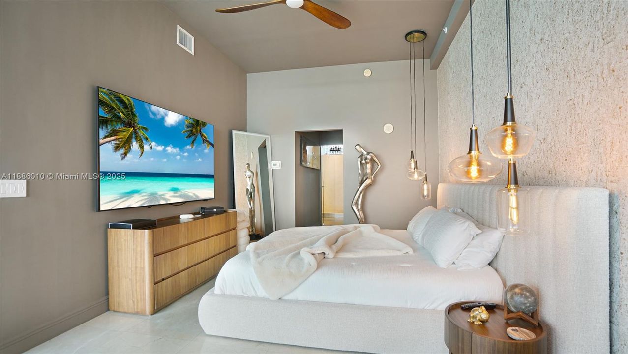 Vendido Recientemente: $1,150,000 (2 camas, 2 baños, 1815 Pies cuadrados)