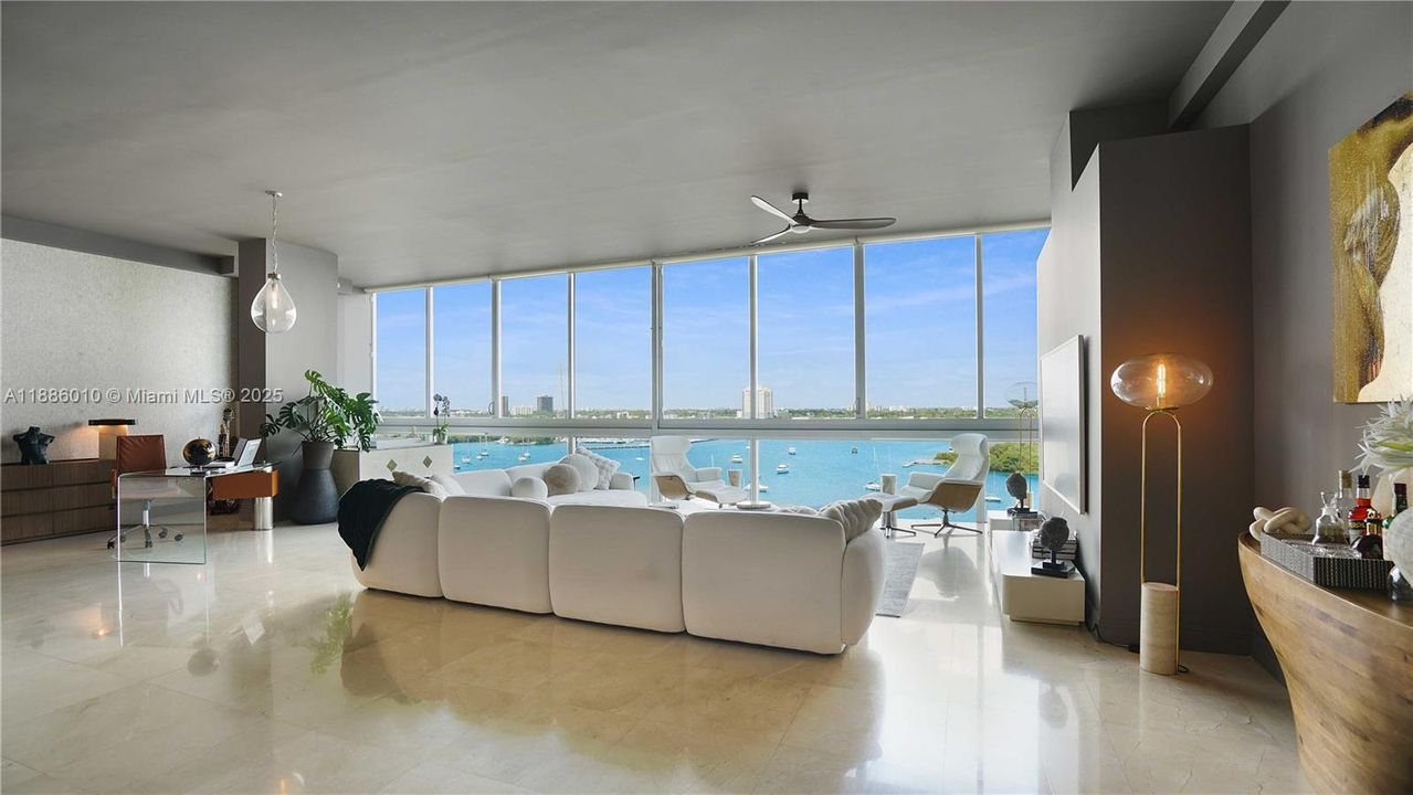 Vendido Recientemente: $1,150,000 (2 camas, 2 baños, 1815 Pies cuadrados)