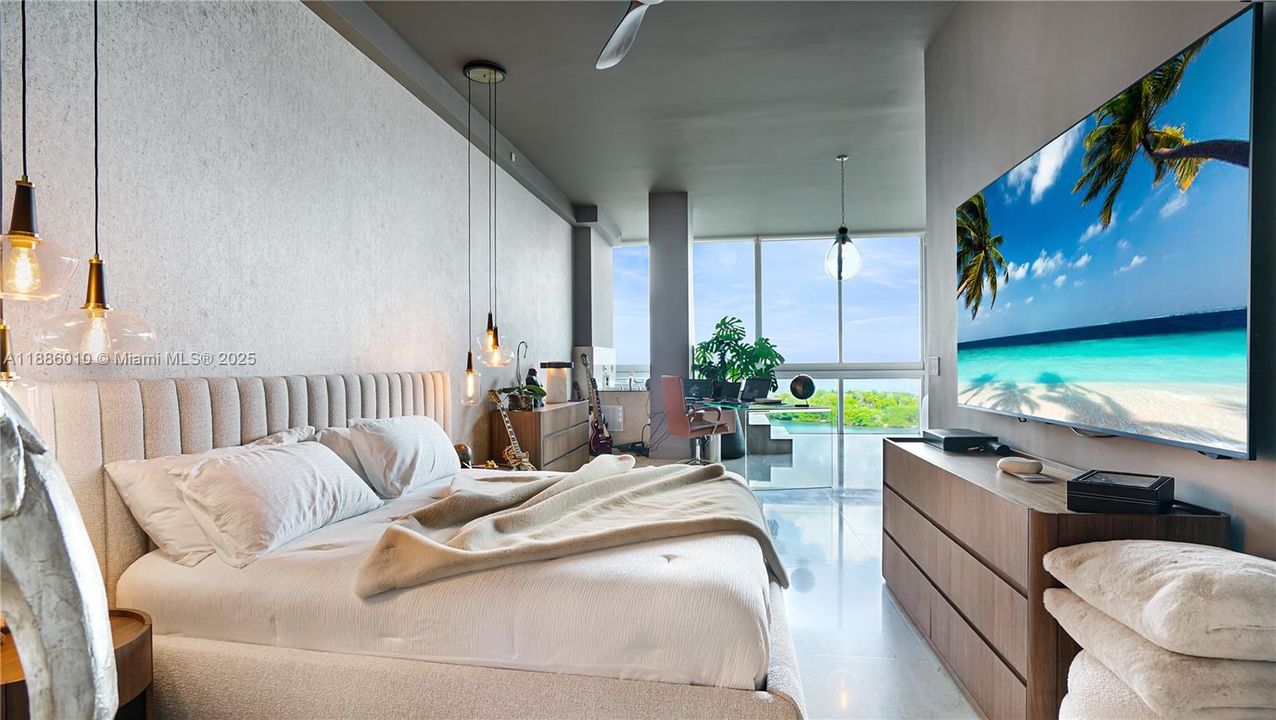 Vendido Recientemente: $1,150,000 (2 camas, 2 baños, 1815 Pies cuadrados)