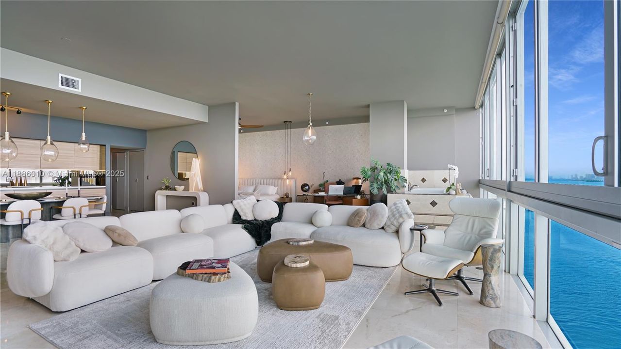 Vendido Recientemente: $1,150,000 (2 camas, 2 baños, 1815 Pies cuadrados)