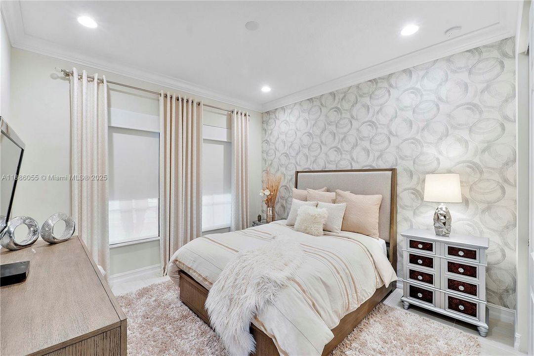 Недавно продано: $980,000 (3 спален, 2 ванн, 2692 Квадратных фут)