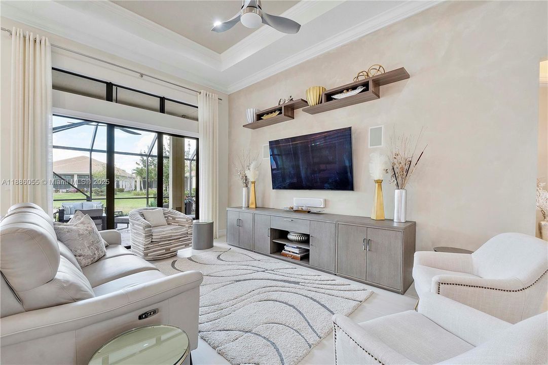 Недавно продано: $980,000 (3 спален, 2 ванн, 2692 Квадратных фут)