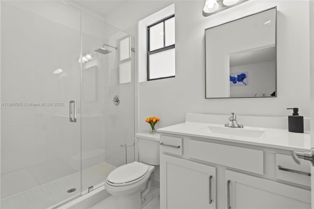 В аренду: $7,000 (4 спален, 4 ванн, 3449 Квадратных фут)