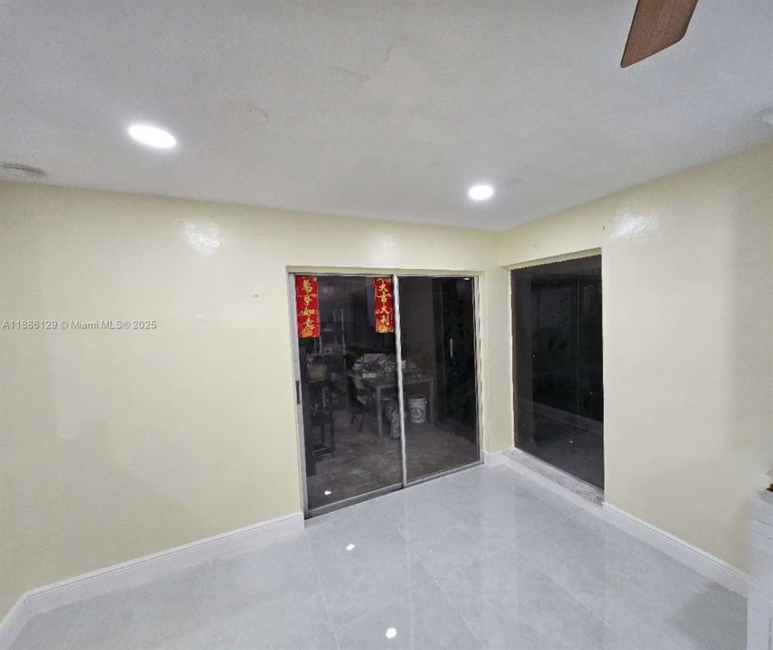 En Renta: $4,300 (4 camas, 3 baños, 1980 Pies cuadrados)