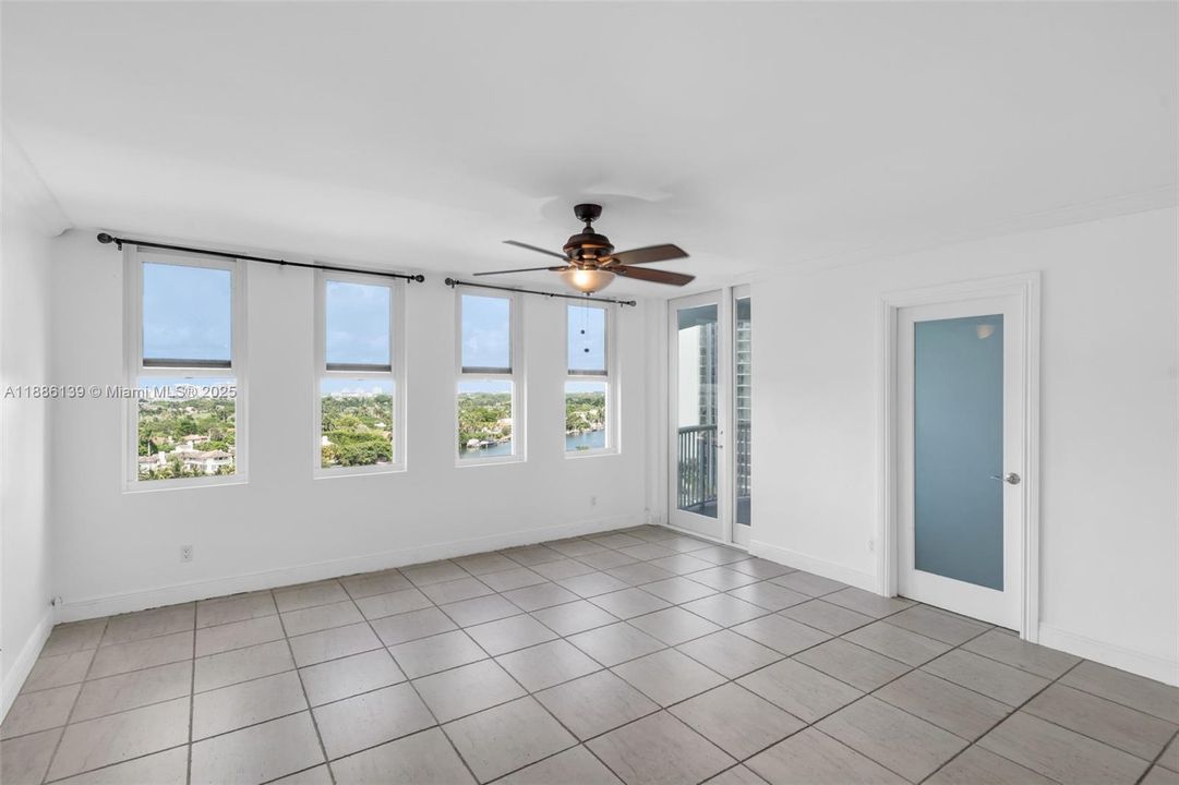 Recientemente alquilado: $2,700 (1 camas, 1 baños, 980 Pies cuadrados)