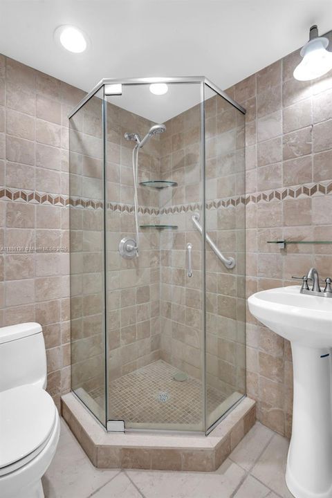 Recientemente alquilado: $2,700 (1 camas, 1 baños, 980 Pies cuadrados)