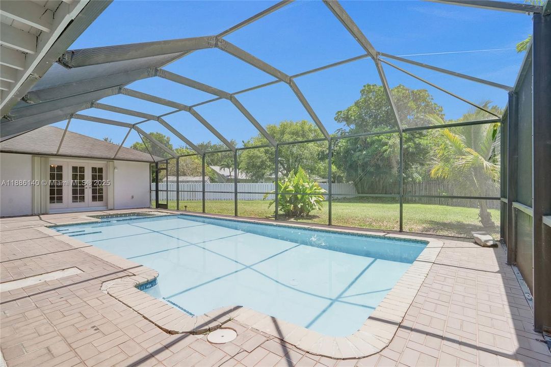 待售: $1,199,000 (5 贝兹, 3 浴室, 3502 平方英尺)