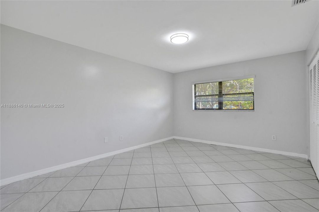 待售: $1,199,000 (5 贝兹, 3 浴室, 3502 平方英尺)