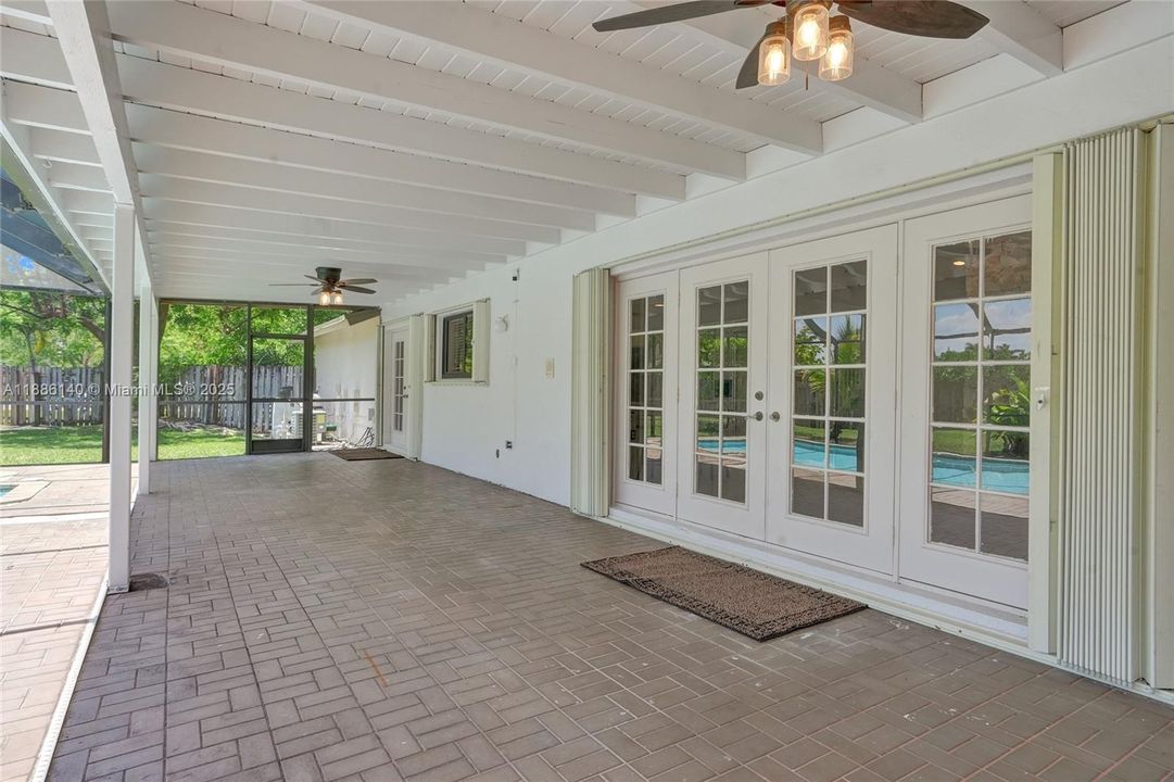 待售: $1,199,000 (5 贝兹, 3 浴室, 3502 平方英尺)