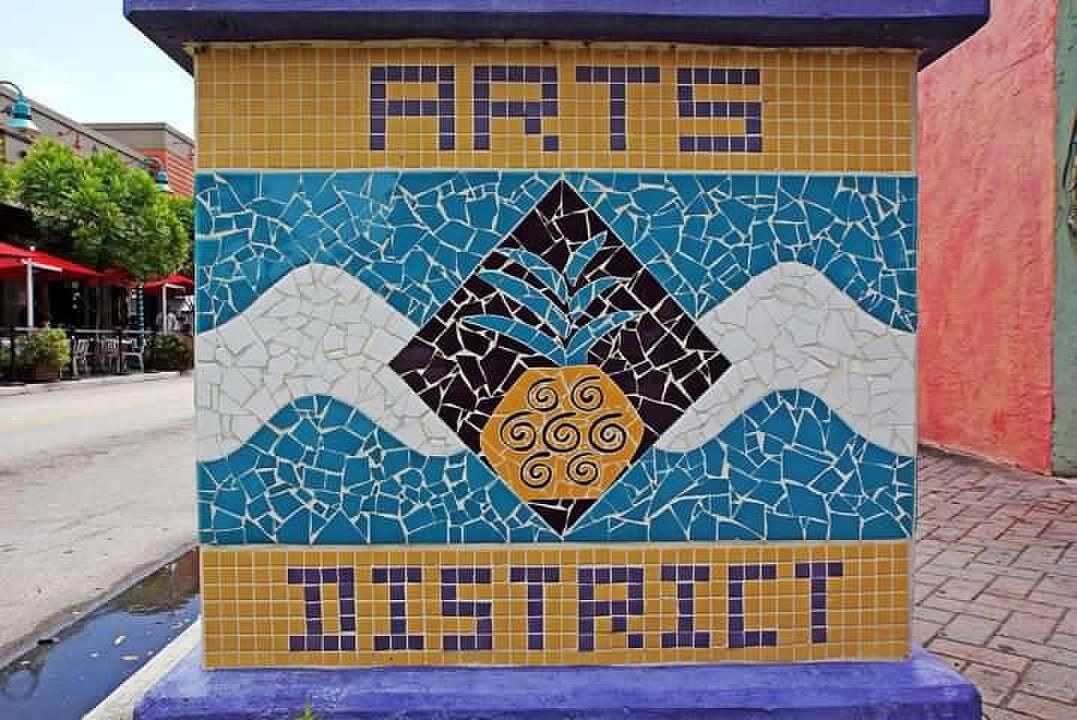 ARTS DISTRICT